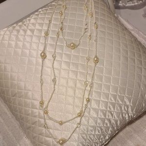 3 tier pearl strand Necklace